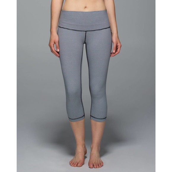 Lululemon Leggings 6 Wunder Under Crop Gingham Printed Navy Blue White Luon - Picture 3 of 15